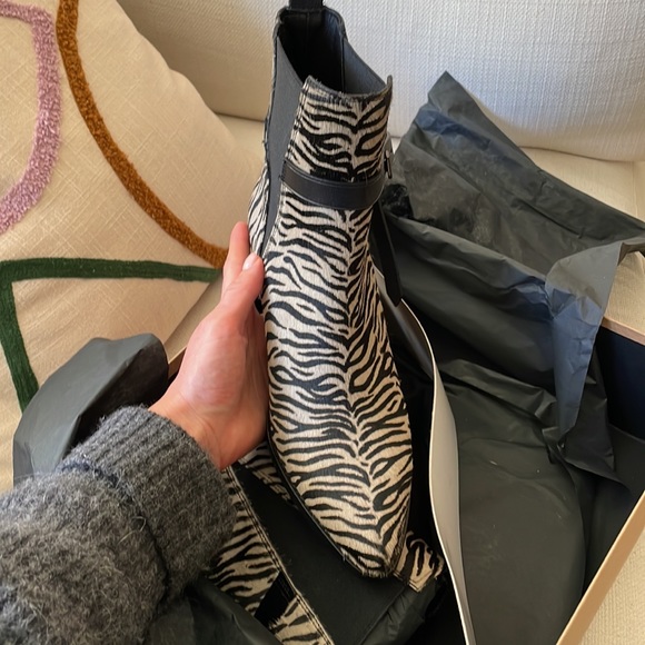 Zadig & Voltaire Tyler Ankle Boots - Picture 8 of 10